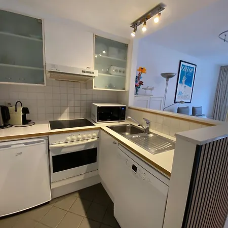 In For 5 Persons, Cleaning Included